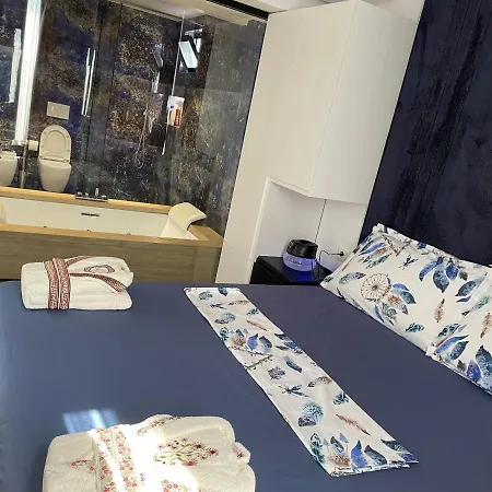 Perla Luxury Penthouse Apartamento Tirana